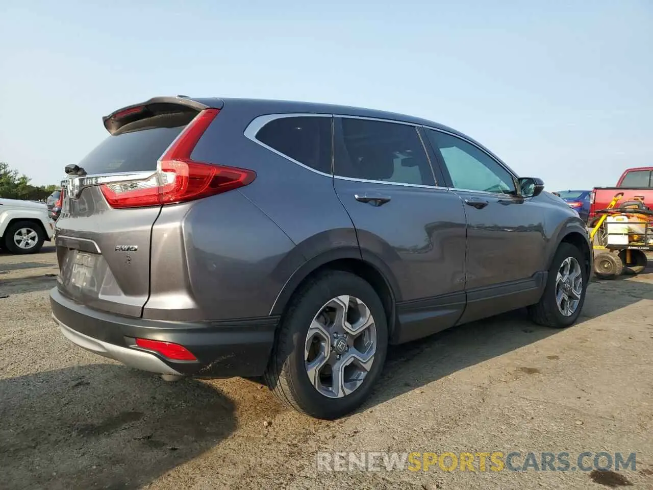 3 Photograph of a damaged car 7FARW2H81KE061250 HONDA CRV 2019