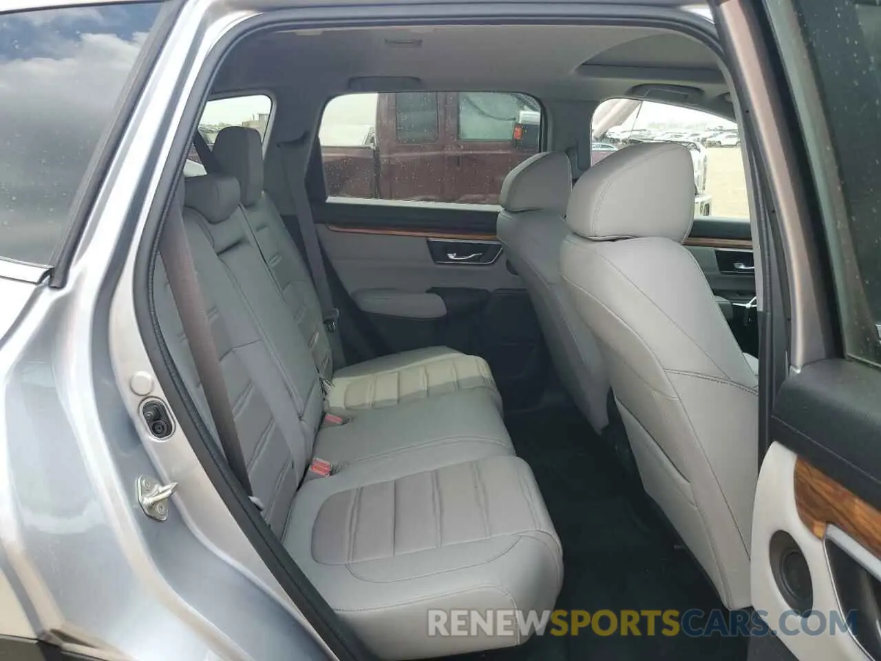 10 Photograph of a damaged car 7FARW2H85KE030101 HONDA CRV 2019
