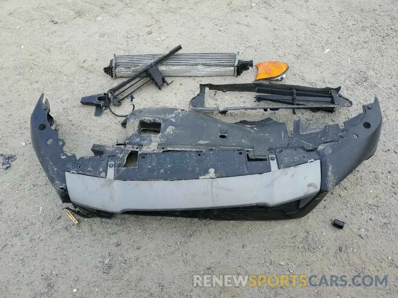 13 Photograph of a damaged car 7FARW2H86KE022069 HONDA CRV 2019