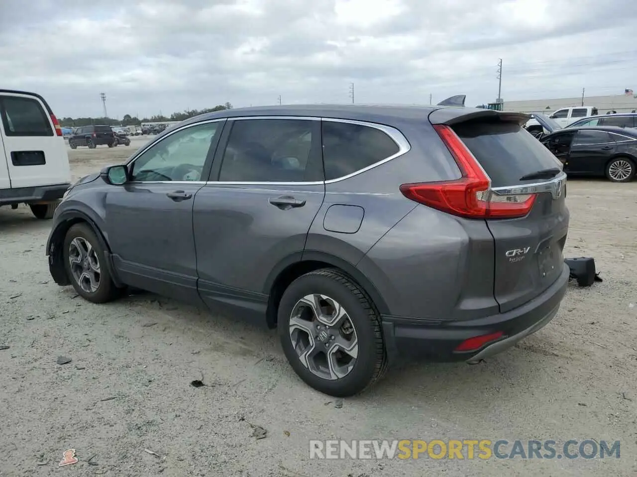 2 Photograph of a damaged car 7FARW2H86KE022069 HONDA CRV 2019