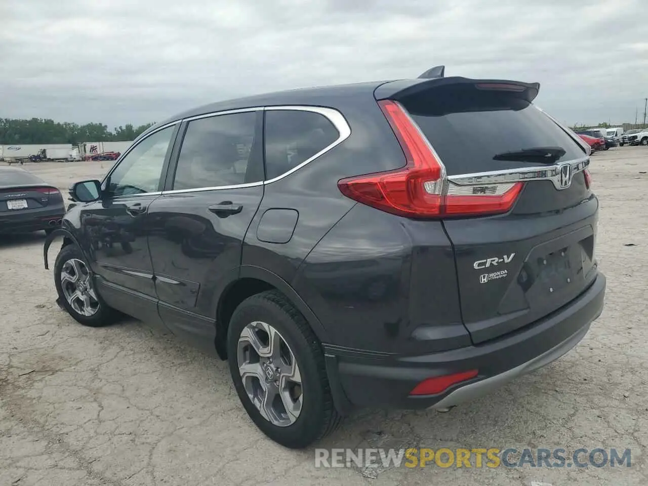 2 Photograph of a damaged car 7FARW2H86KE059915 HONDA CRV 2019