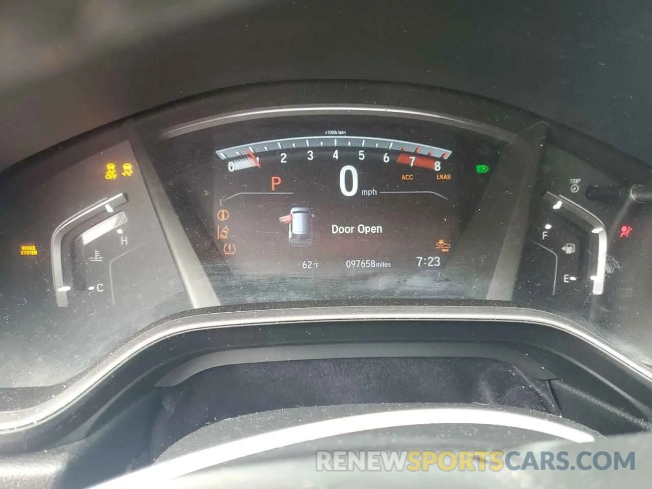 9 Photograph of a damaged car 7FARW2H86KE059915 HONDA CRV 2019