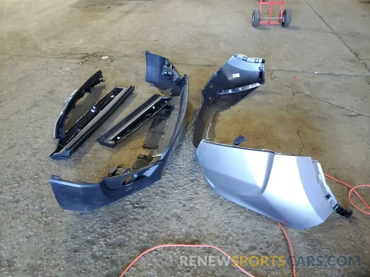 13 Photograph of a damaged car 7FARW2H87KE018192 HONDA CRV 2019
