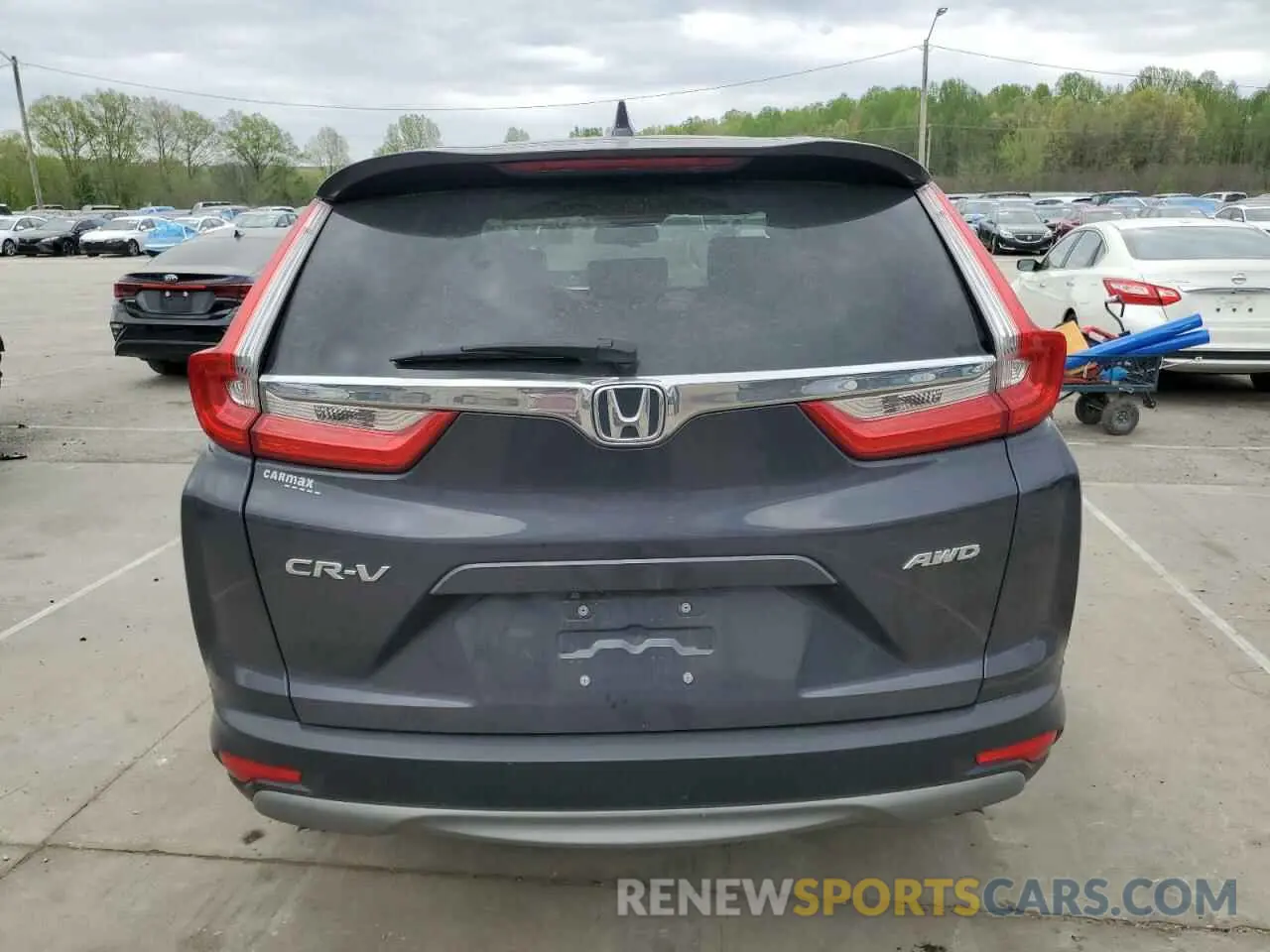6 Photograph of a damaged car 7FARW2H88KE005144 HONDA CRV 2019