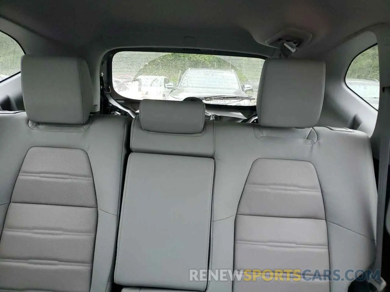 10 Photograph of a damaged car 7FARW2H88KE025927 HONDA CRV 2019