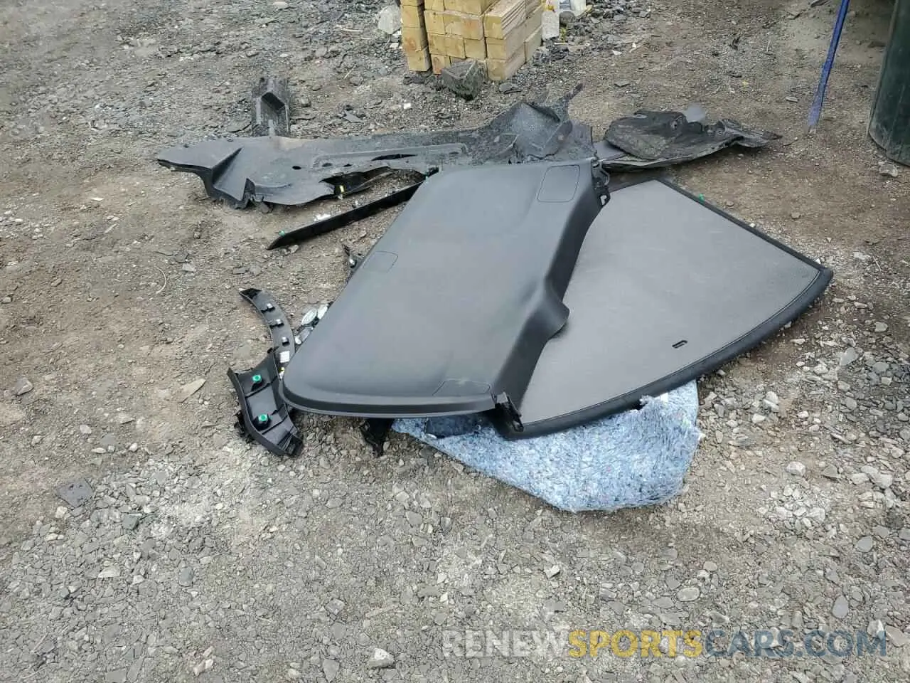 13 Photograph of a damaged car 7FARW2H88KE025927 HONDA CRV 2019