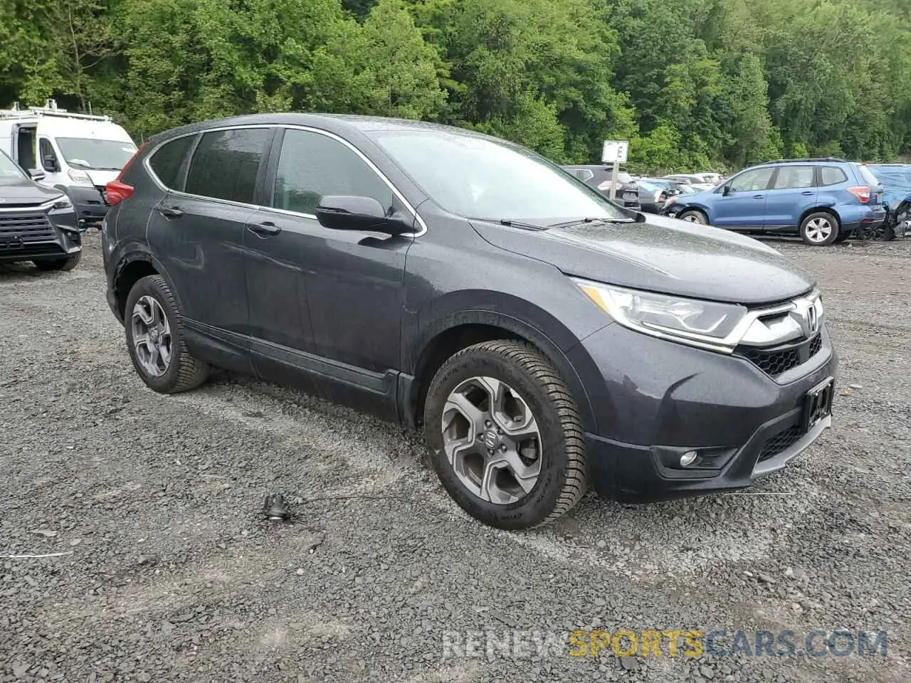 4 Photograph of a damaged car 7FARW2H88KE025927 HONDA CRV 2019