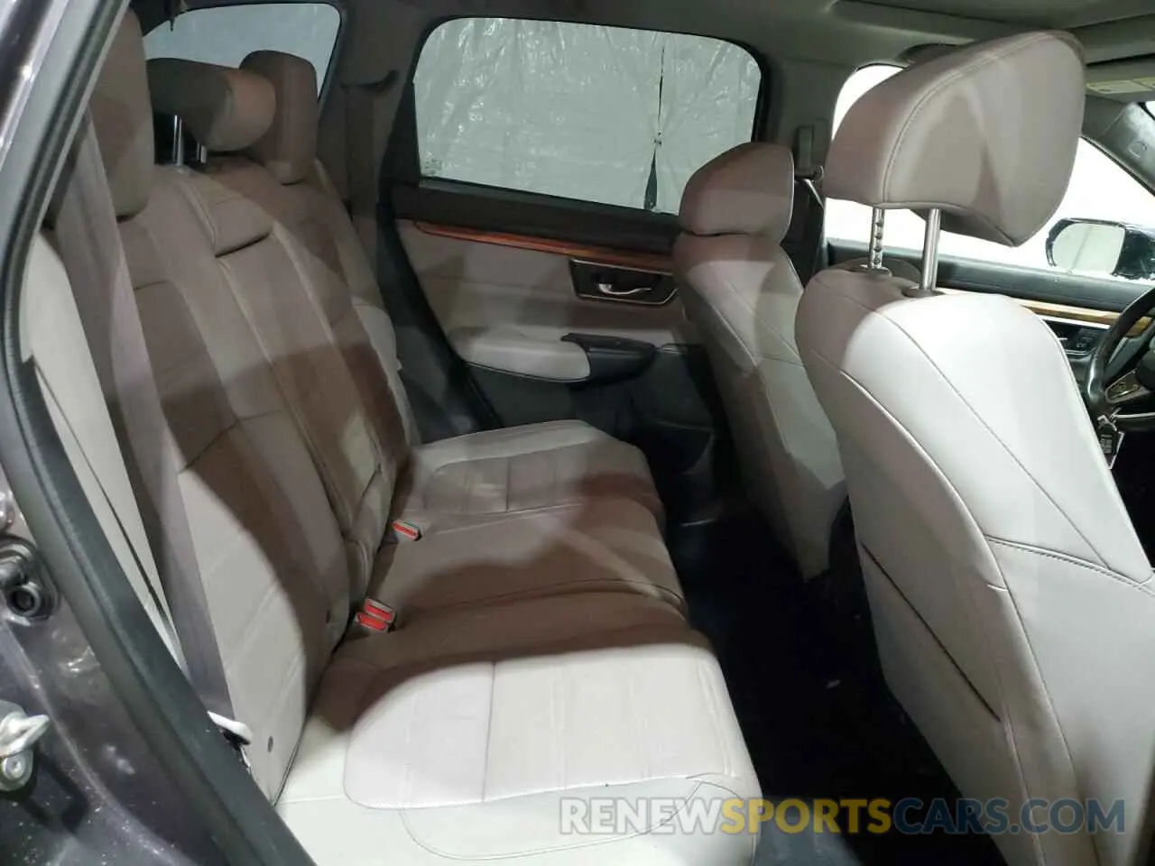 11 Photograph of a damaged car 7FARW2H88KE027886 HONDA CRV 2019