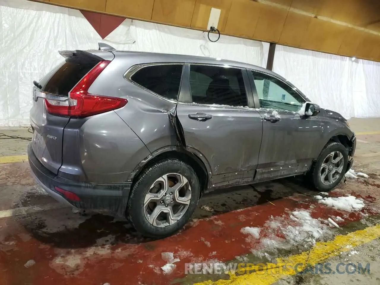 3 Photograph of a damaged car 7FARW2H88KE027886 HONDA CRV 2019