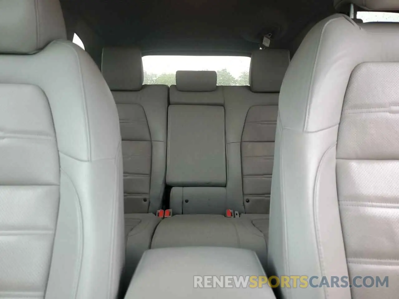 10 Photograph of a damaged car 7FARW2H8XKE043362 HONDA CRV 2019