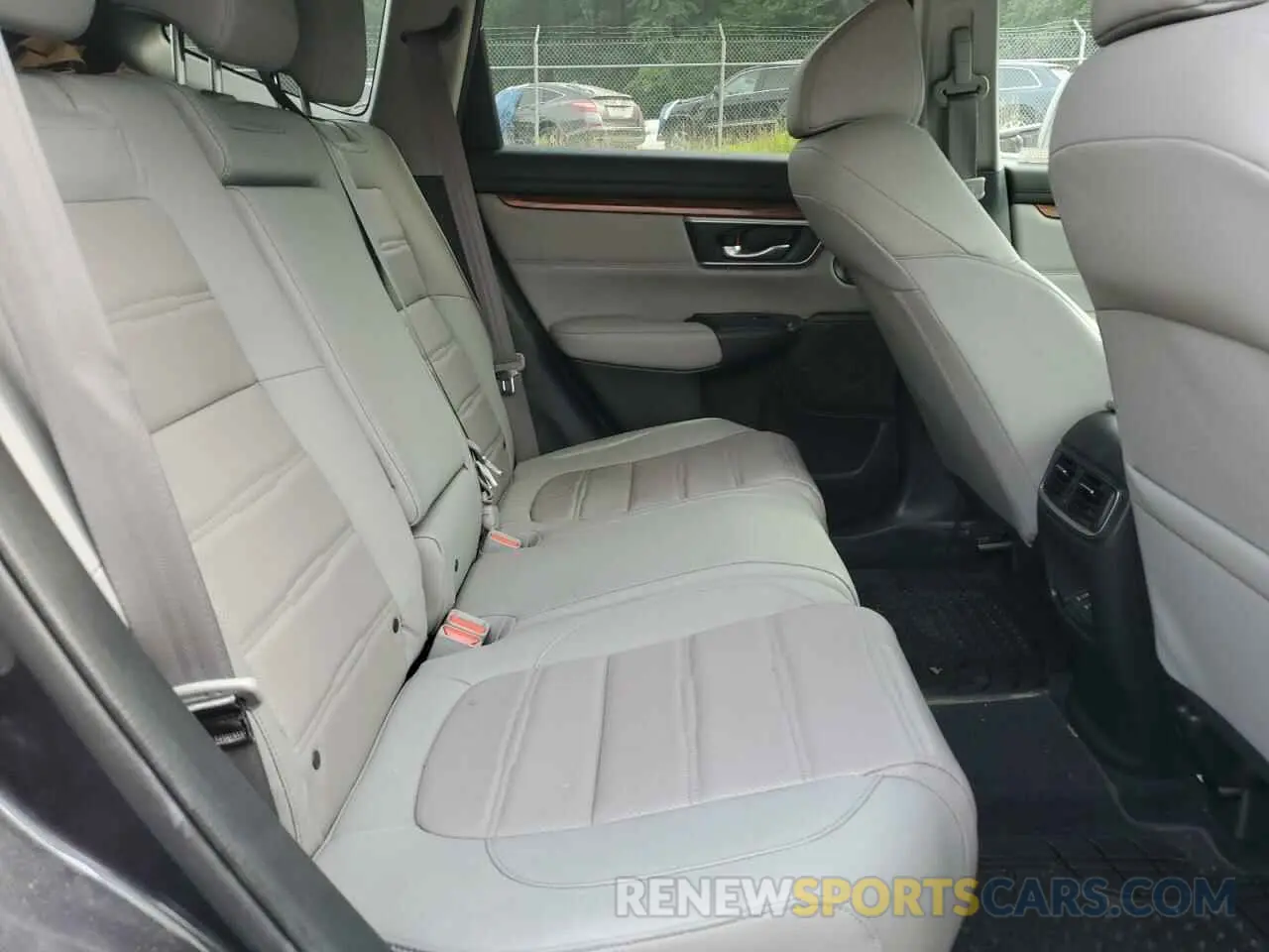 11 Photograph of a damaged car 7FARW2H93KE017209 HONDA CRV 2019
