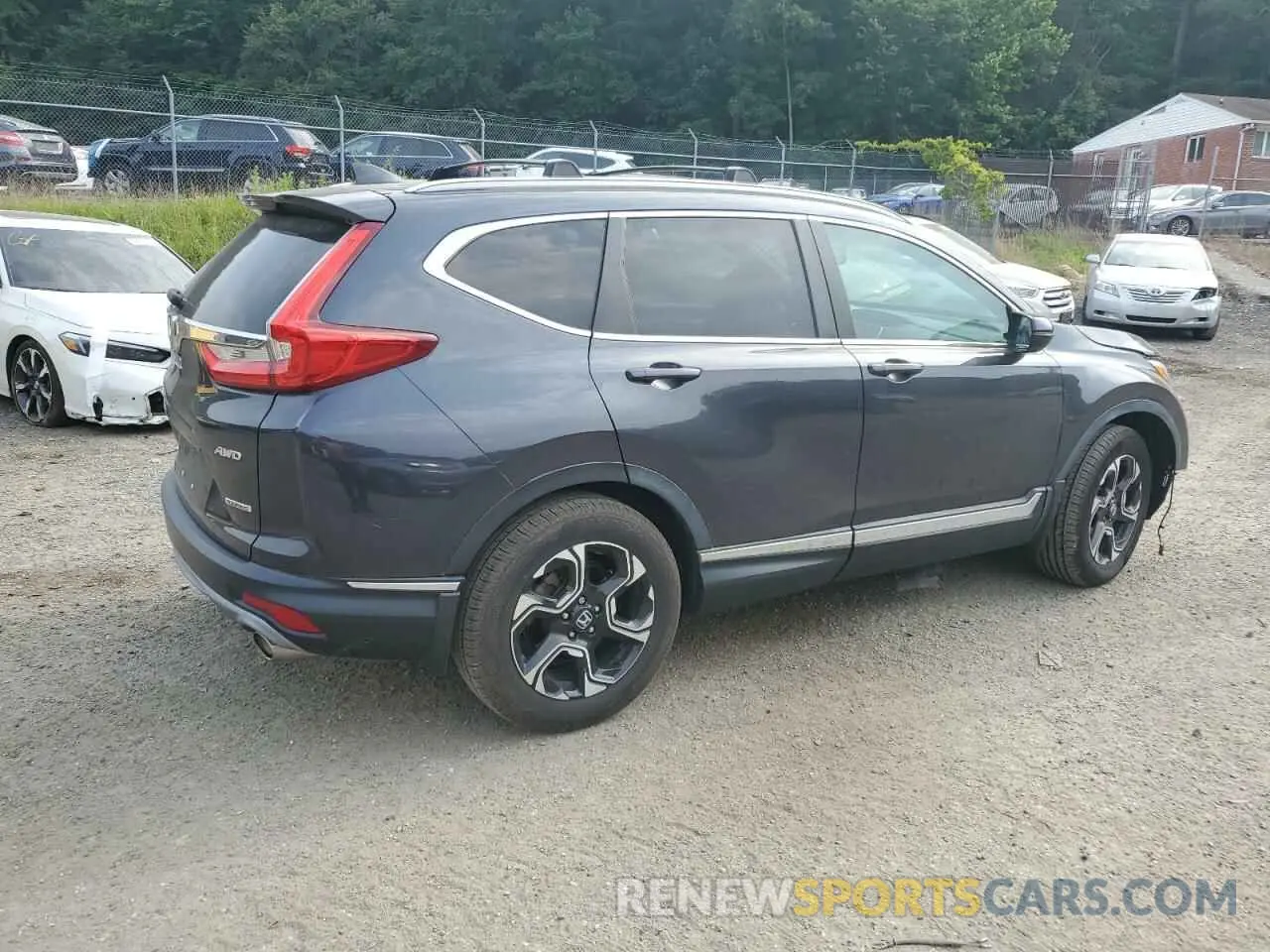 3 Photograph of a damaged car 7FARW2H93KE017209 HONDA CRV 2019