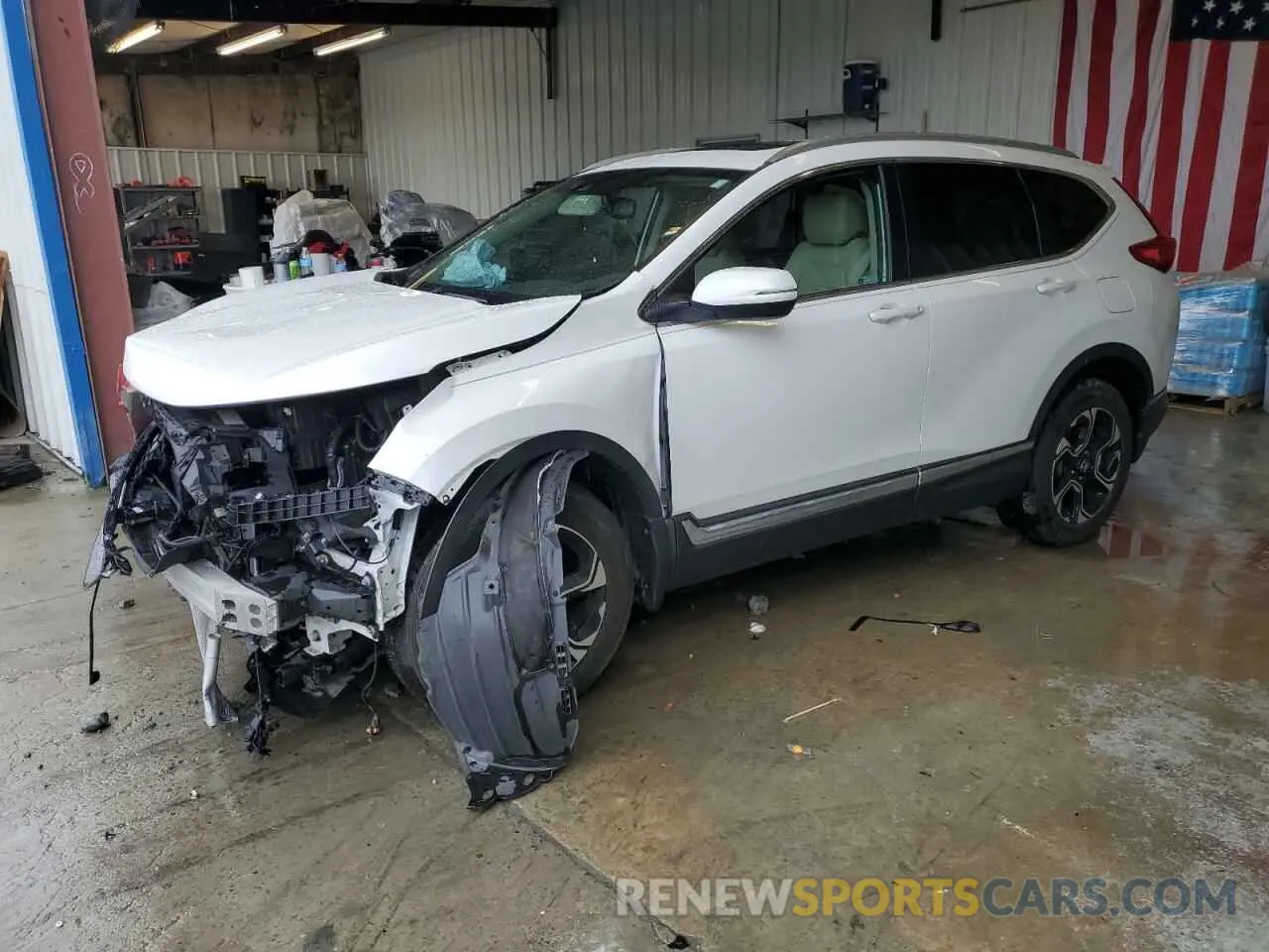 1 Photograph of a damaged car 7FARW2H94KE009376 HONDA CRV 2019