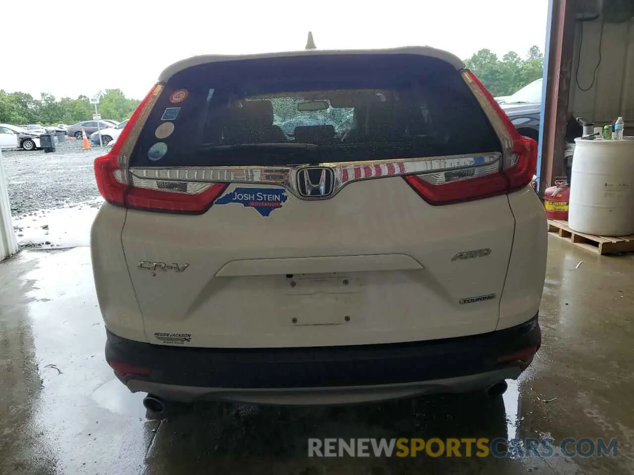 6 Photograph of a damaged car 7FARW2H94KE009376 HONDA CRV 2019
