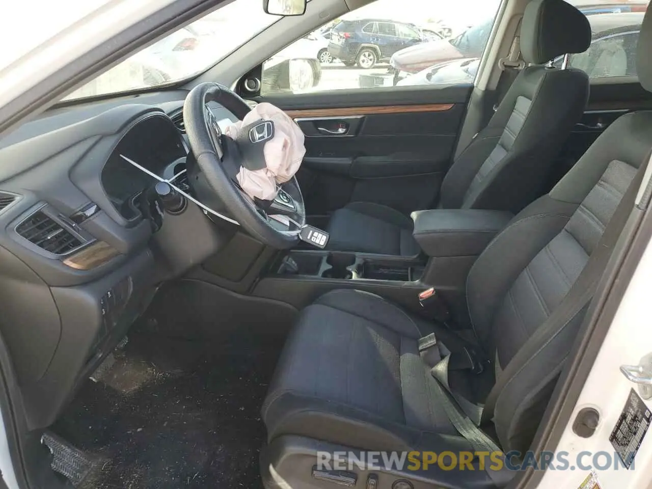 7 Photograph of a damaged car JHLRW2H57KX009938 HONDA CRV 2019