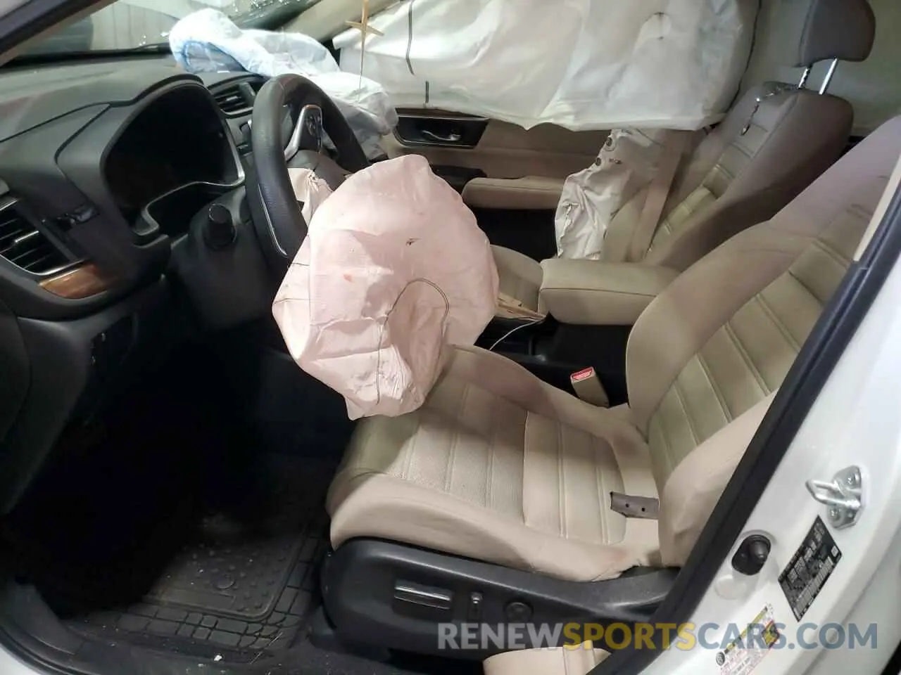7 Photograph of a damaged car JHLRW2H58KX018891 HONDA CRV 2019