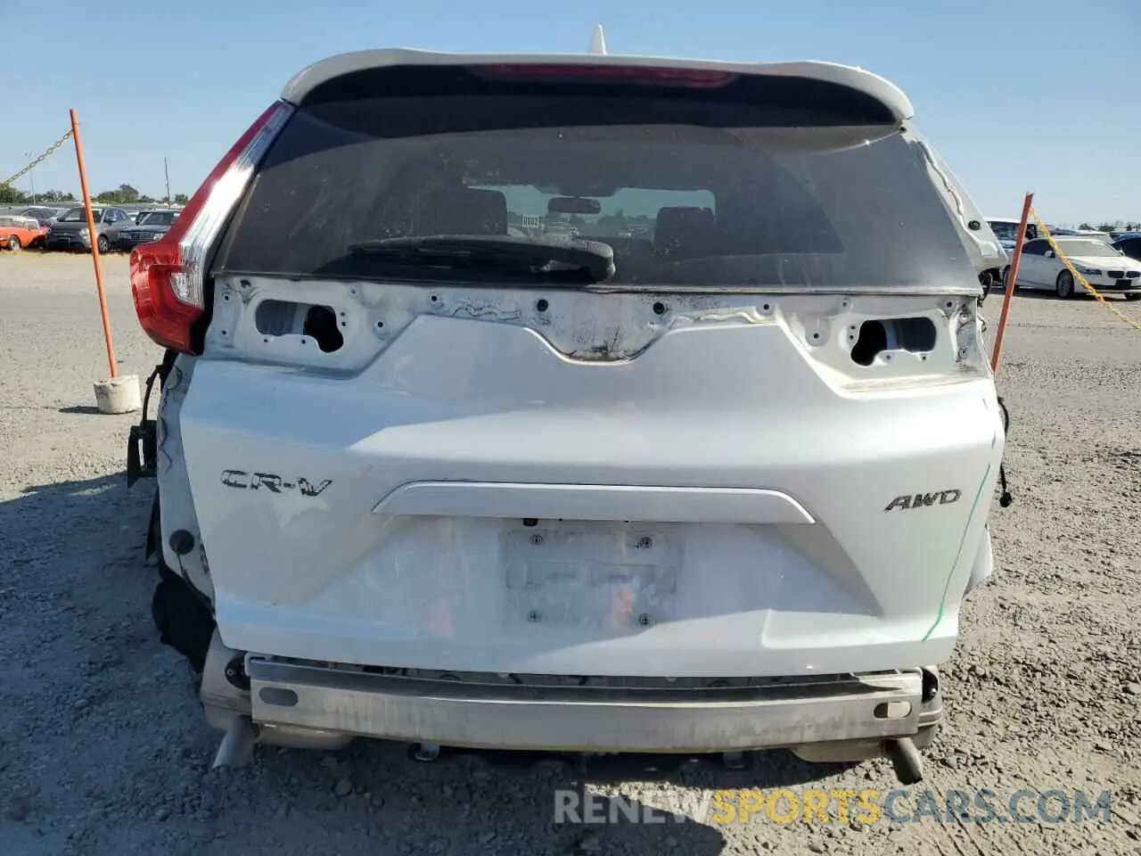 6 Photograph of a damaged car JHLRW2H5XKX023011 HONDA CRV 2019