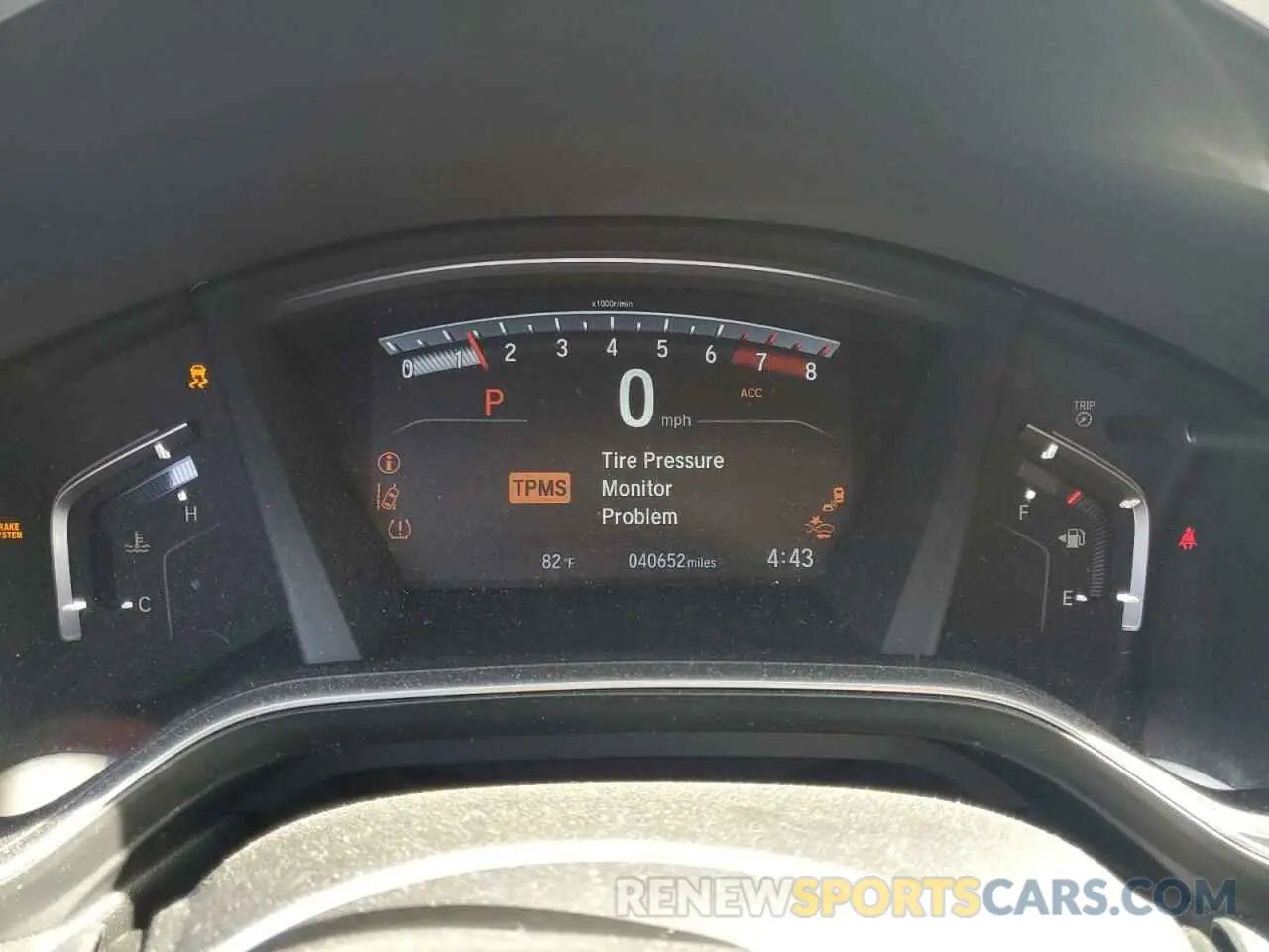 9 Photograph of a damaged car JHLRW2H5XKX023011 HONDA CRV 2019