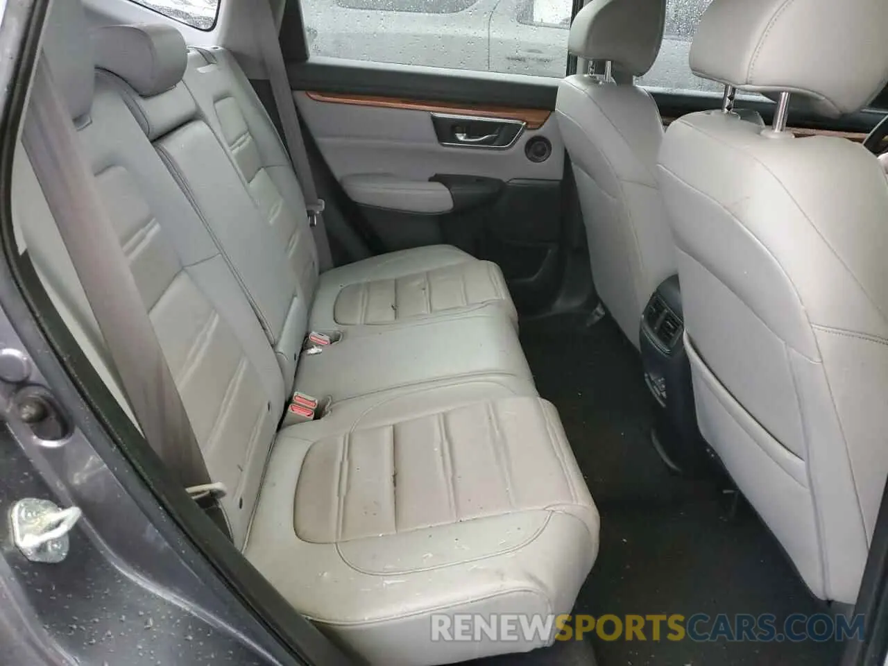 11 Photograph of a damaged car JHLRW2H81KX018189 HONDA CRV 2019
