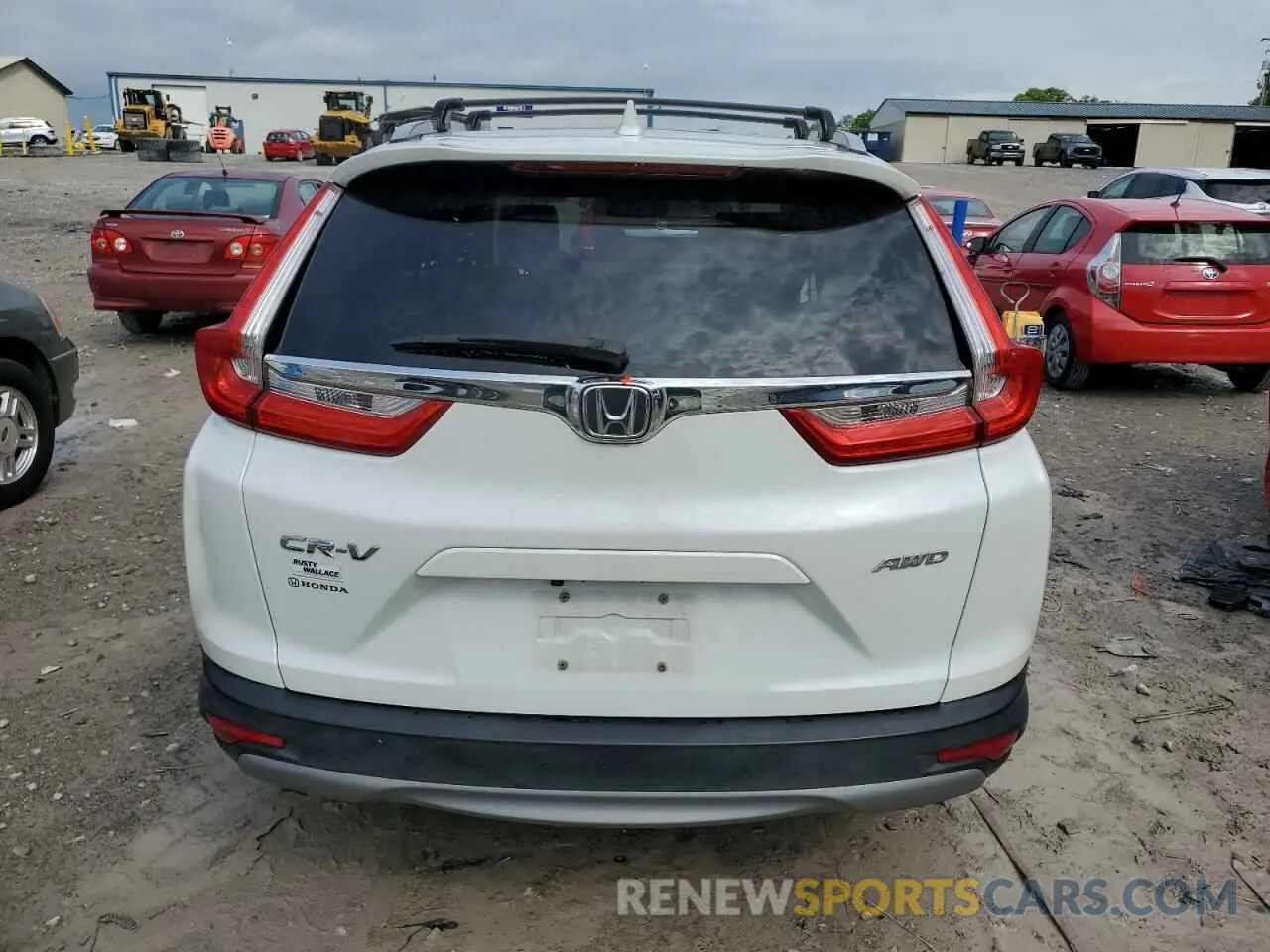 6 Photograph of a damaged car JHLRW2H83KX023345 HONDA CRV 2019