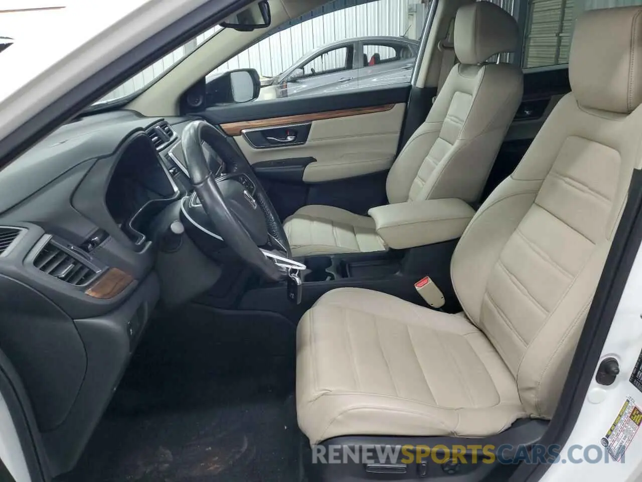 7 Photograph of a damaged car JHLRW2H94KX000102 HONDA CRV 2019