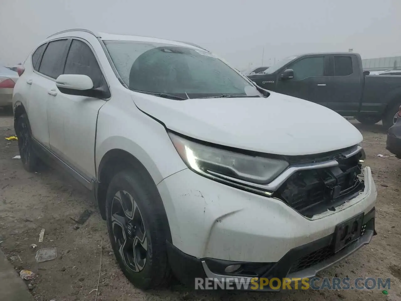 4 Photograph of a damaged car JHLRW2H95KX013585 HONDA CRV 2019
