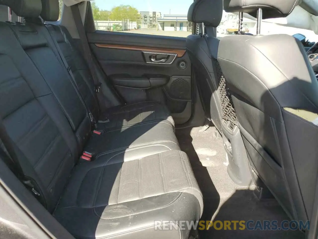 11 Photograph of a damaged car JHLRW2H95KX022822 HONDA CRV 2019