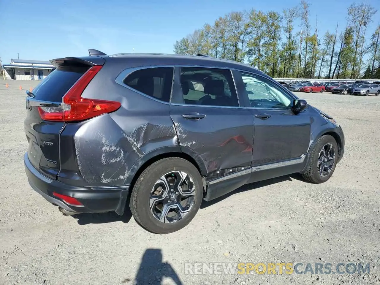 3 Photograph of a damaged car JHLRW2H95KX022822 HONDA CRV 2019