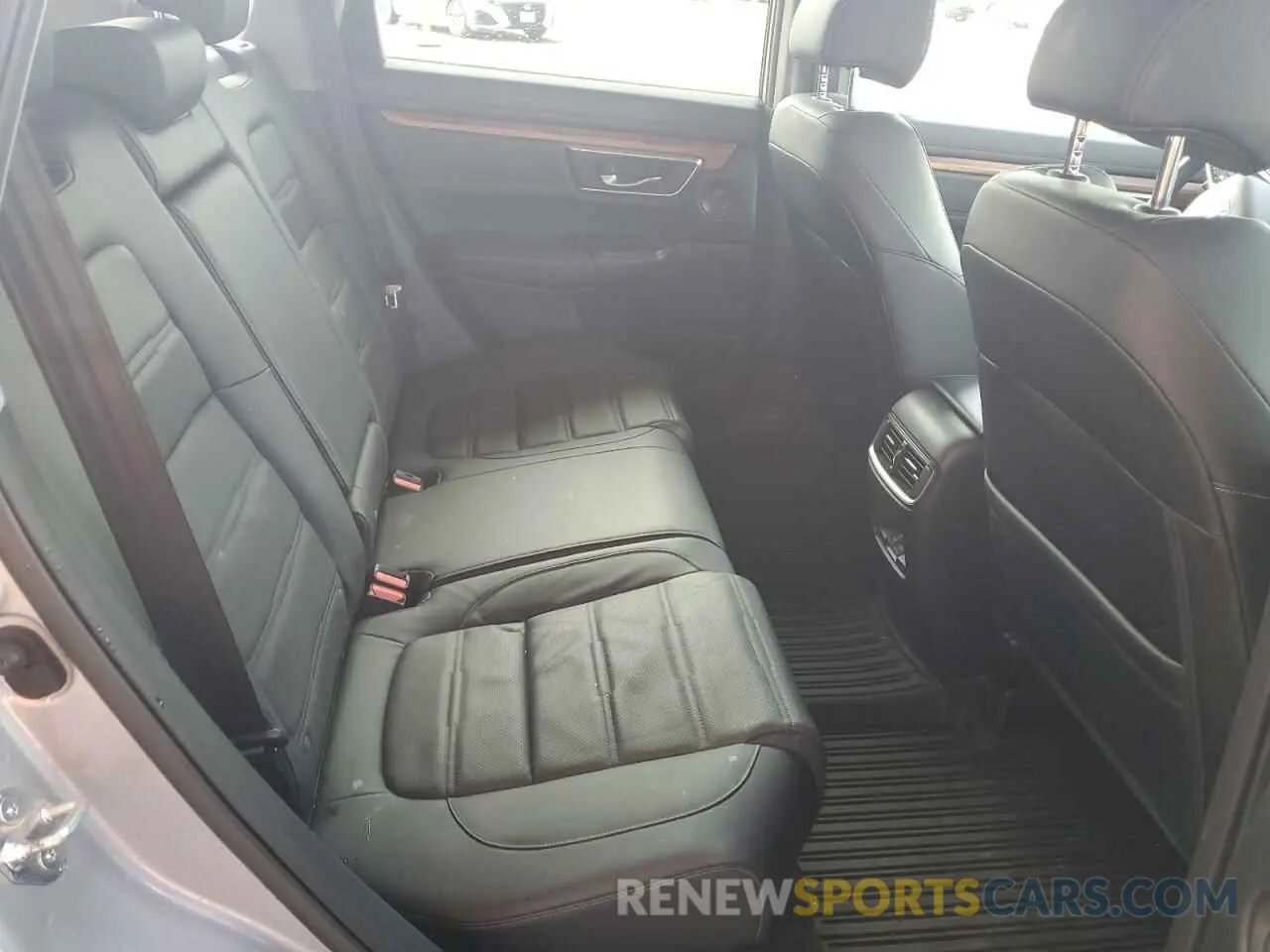 11 Photograph of a damaged car JHLRW2H97KX012048 HONDA CRV 2019