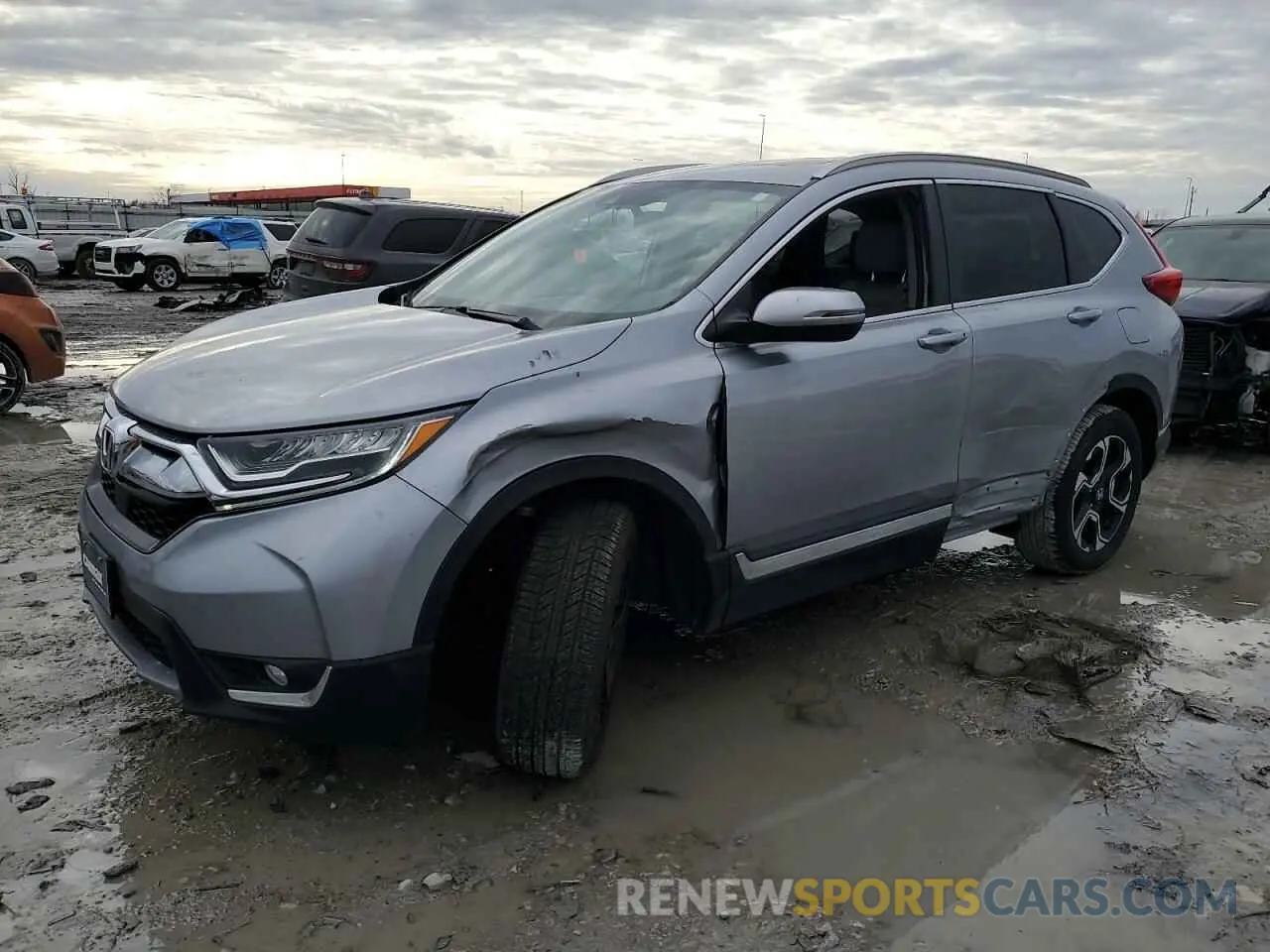 1 Photograph of a damaged car JHLRW2H9XKX000749 HONDA CRV 2019