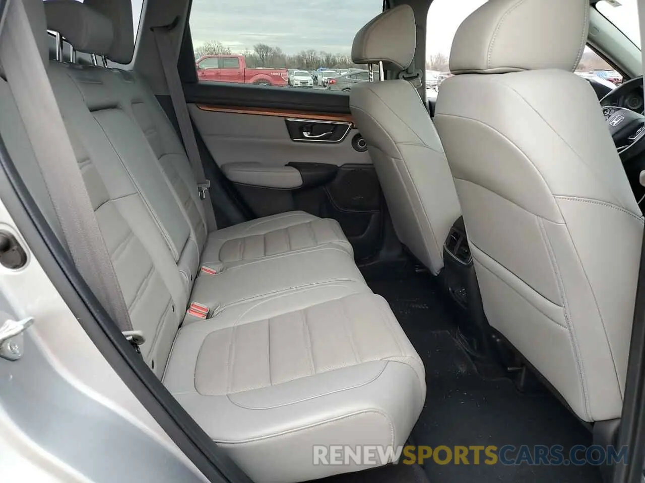 11 Photograph of a damaged car JHLRW2H9XKX000749 HONDA CRV 2019
