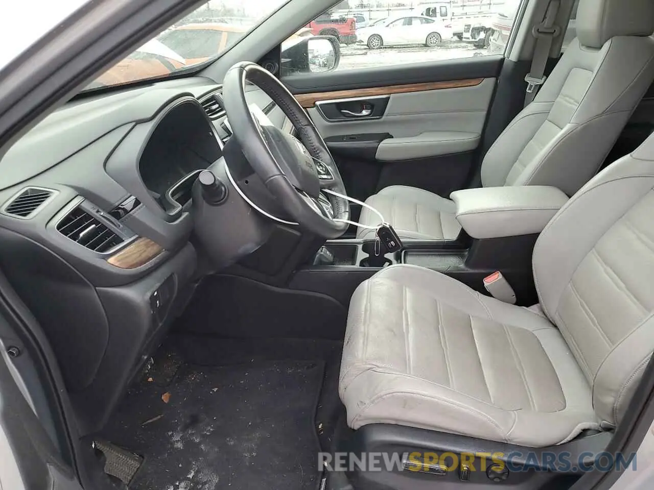 7 Photograph of a damaged car JHLRW2H9XKX000749 HONDA CRV 2019