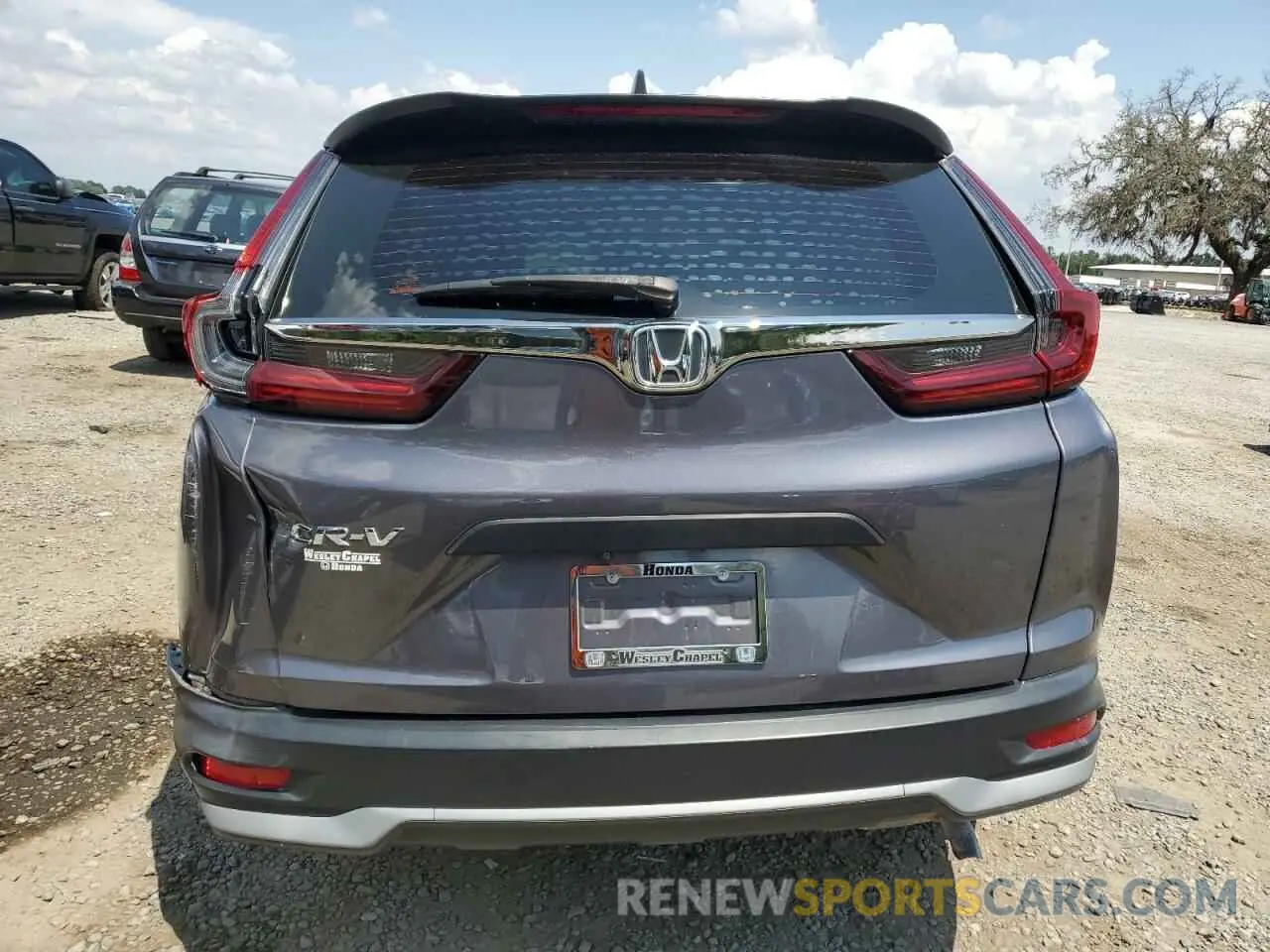 6 Photograph of a damaged car 2HKRW1H2XLH415951 HONDA CRV 2020
