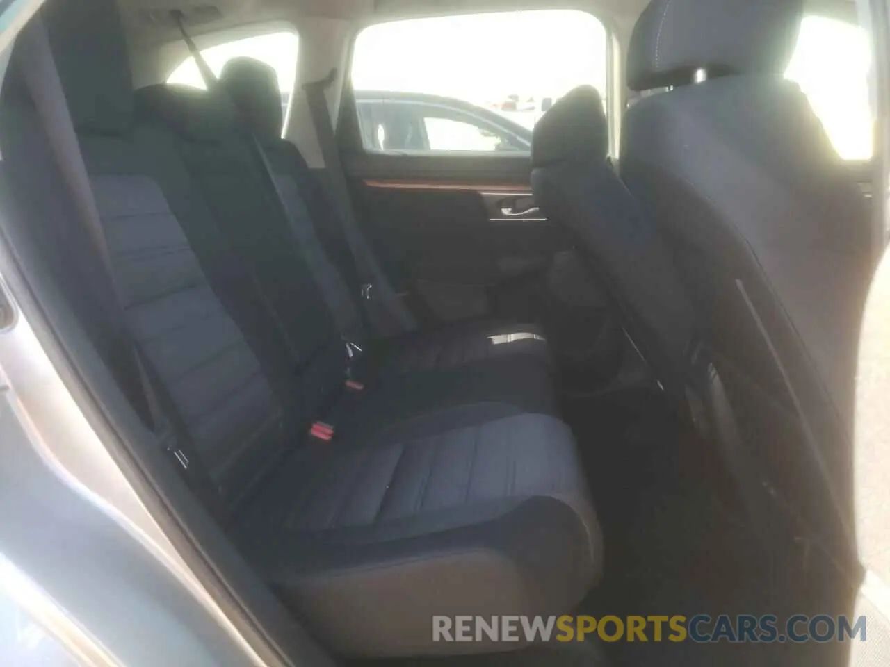 10 Photograph of a damaged car 2HKRW1H57LH409079 HONDA CRV 2020