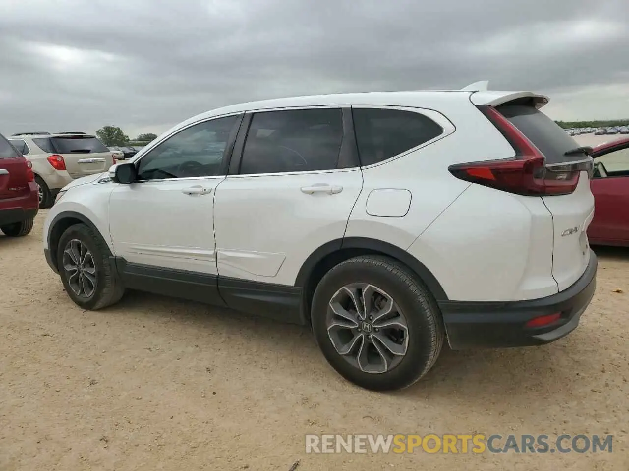 2 Photograph of a damaged car 2HKRW1H82LH416905 HONDA CRV 2020