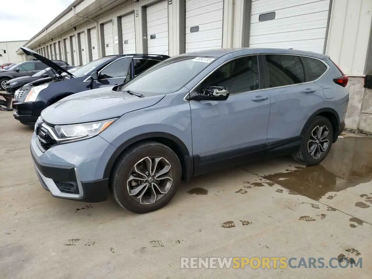 1 Photograph of a damaged car 2HKRW1H85LH405624 HONDA CRV 2020
