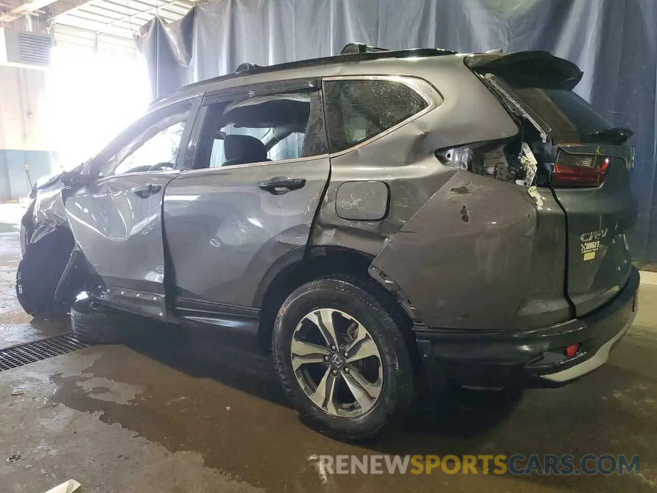 2 Photograph of a damaged car 2HKRW2H20LH634584 HONDA CRV 2020
