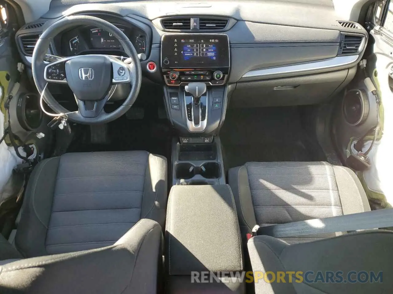 8 Photograph of a damaged car 2HKRW2H23LH207383 HONDA CRV 2020