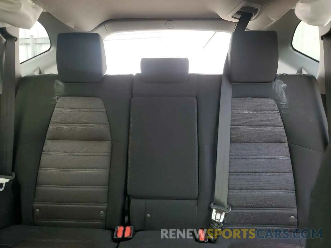 10 Photograph of a damaged car 2HKRW2H28LH223496 HONDA CRV 2020
