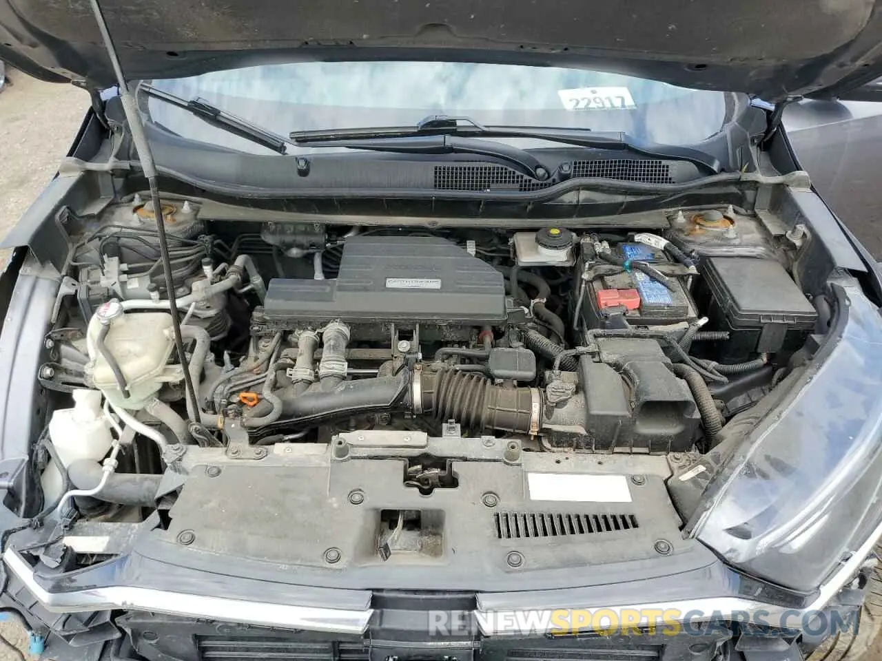 11 Photograph of a damaged car 2HKRW2H43LH231880 HONDA CRV 2020