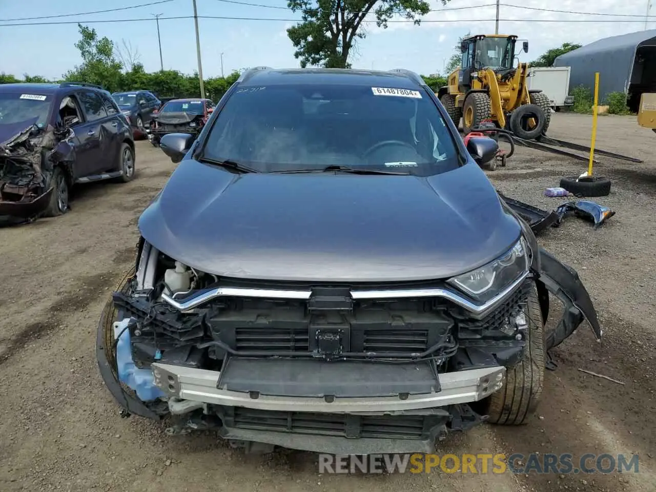 5 Photograph of a damaged car 2HKRW2H43LH231880 HONDA CRV 2020