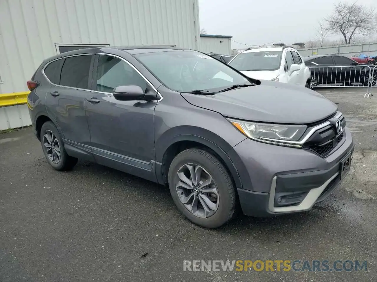 4 Photograph of a damaged car 2HKRW2H50LH601319 HONDA CRV 2020