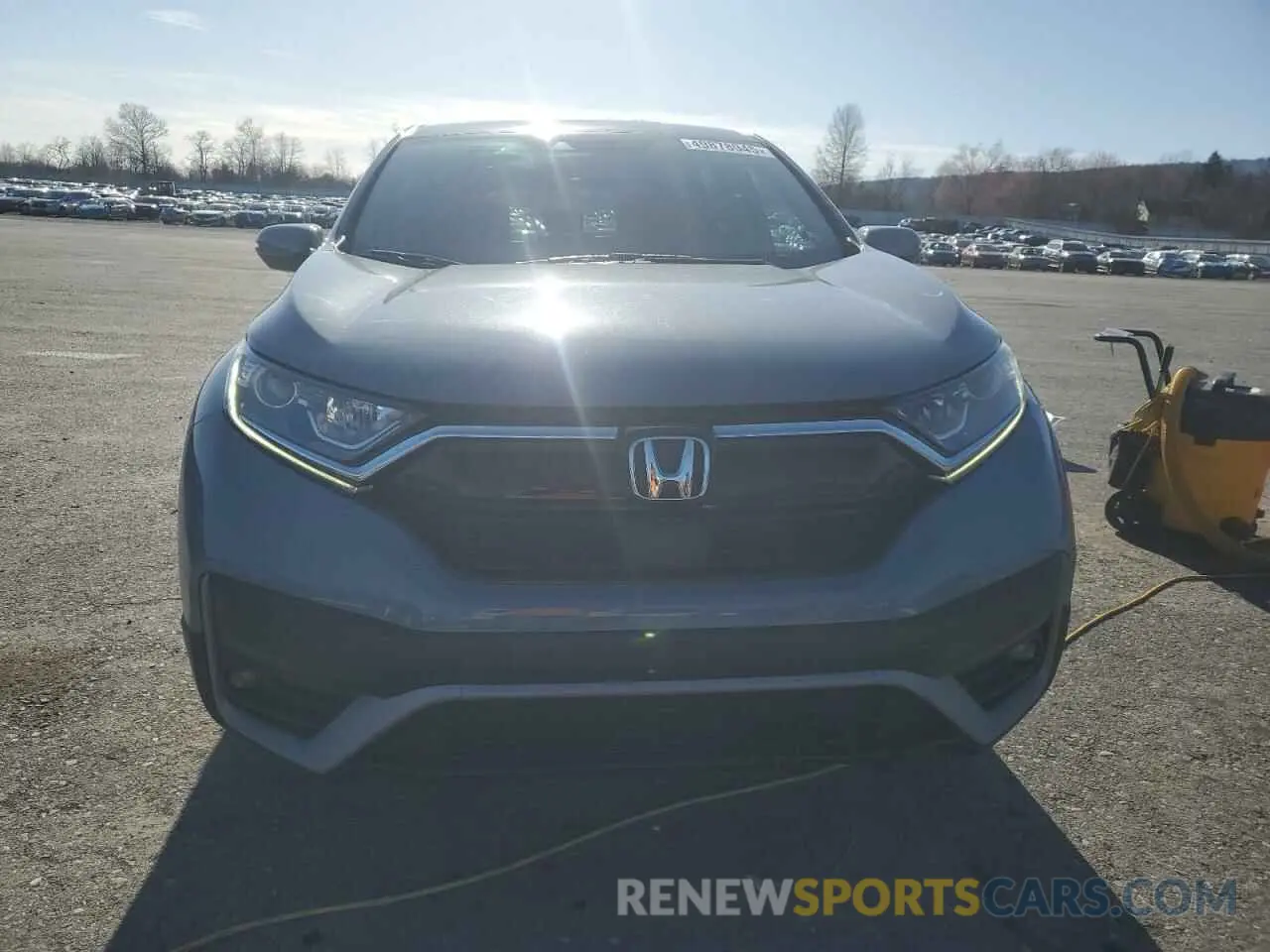5 Photograph of a damaged car 2HKRW2H50LH658216 HONDA CRV 2020
