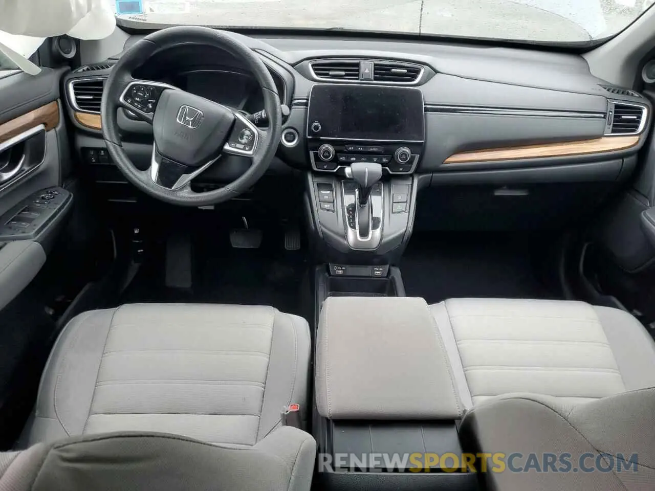 8 Photograph of a damaged car 2HKRW2H51LH661707 HONDA CRV 2020