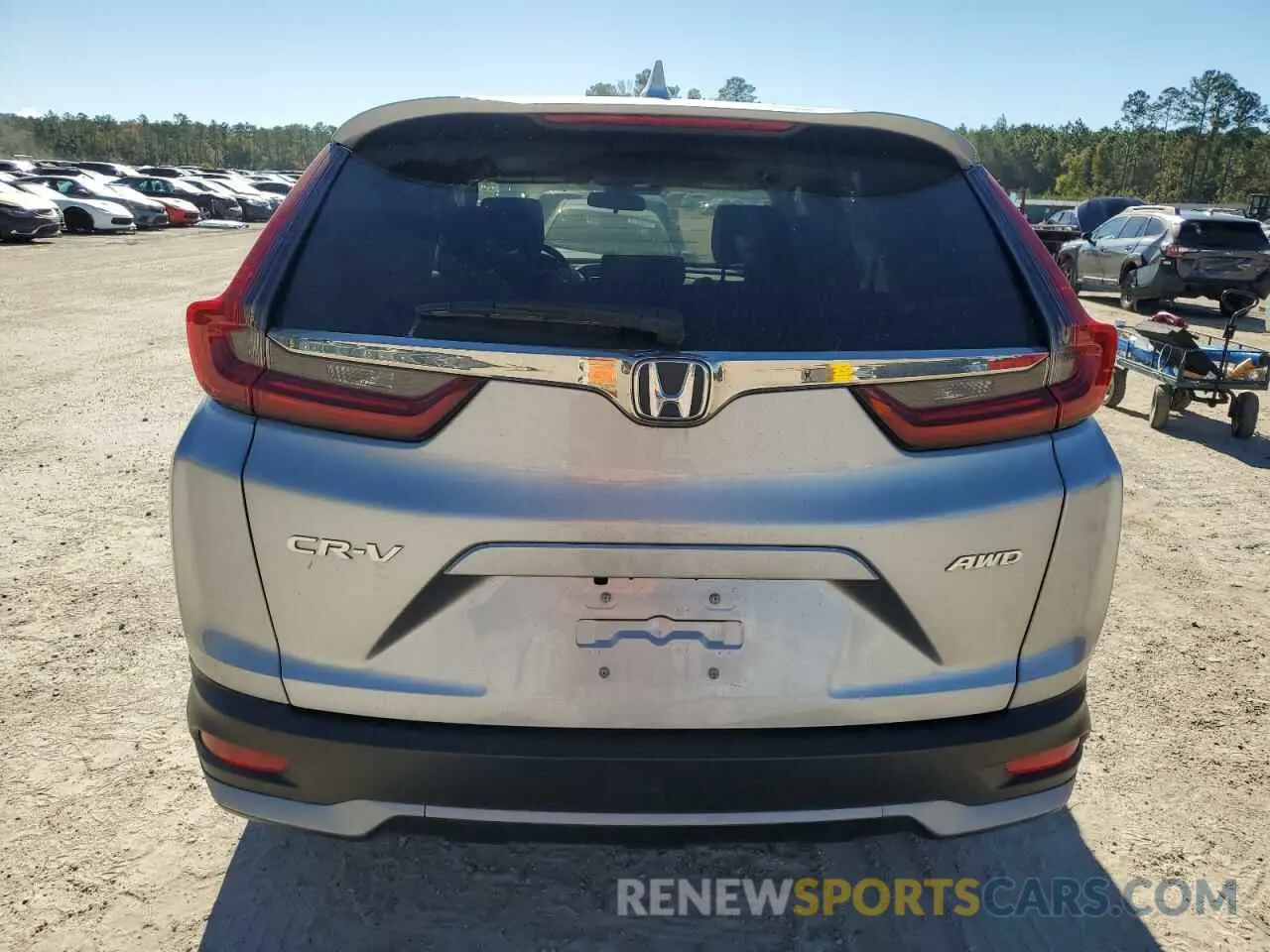 6 Photograph of a damaged car 2HKRW2H53LH690805 HONDA CRV 2020