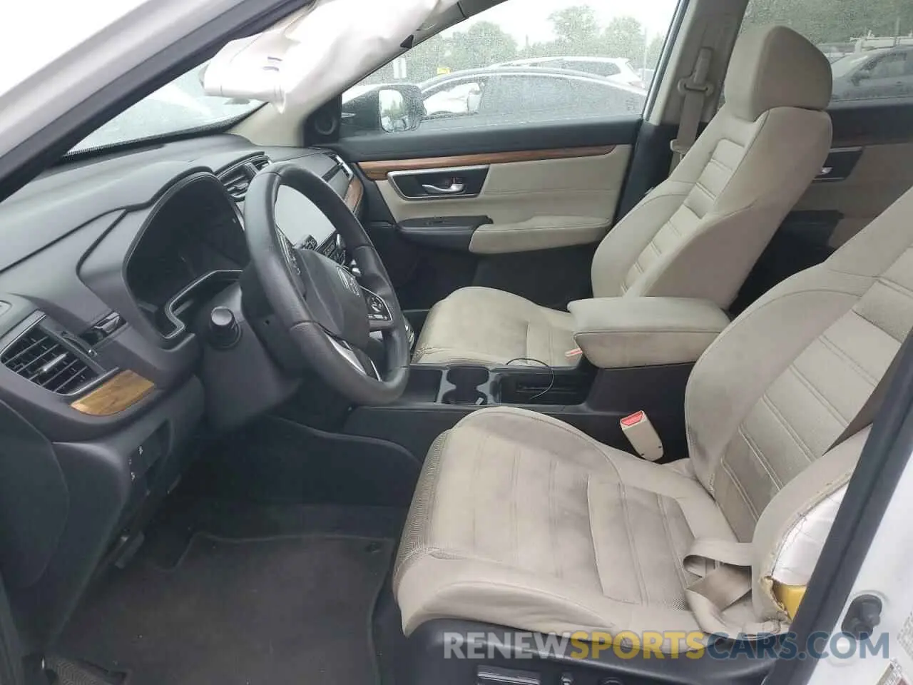 7 Photograph of a damaged car 2HKRW2H54LH669042 HONDA CRV 2020