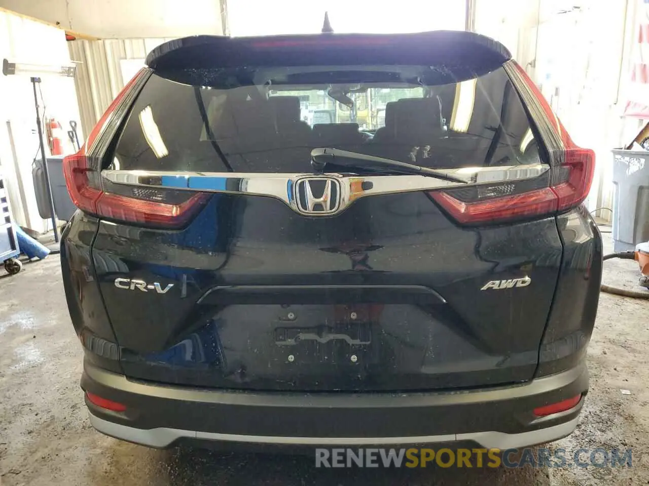 6 Photograph of a damaged car 2HKRW2H54LH678405 HONDA CRV 2020