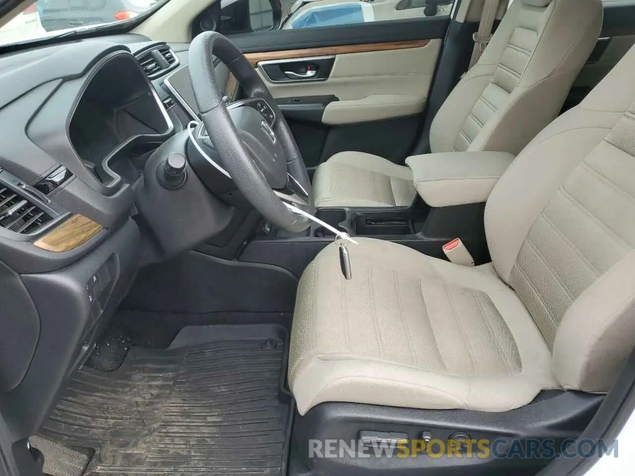 7 Photograph of a damaged car 2HKRW2H56LH698087 HONDA CRV 2020