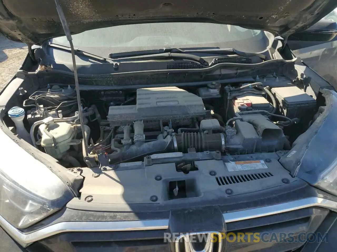 13 Photograph of a damaged car 2HKRW2H58LH684739 HONDA CRV 2020
