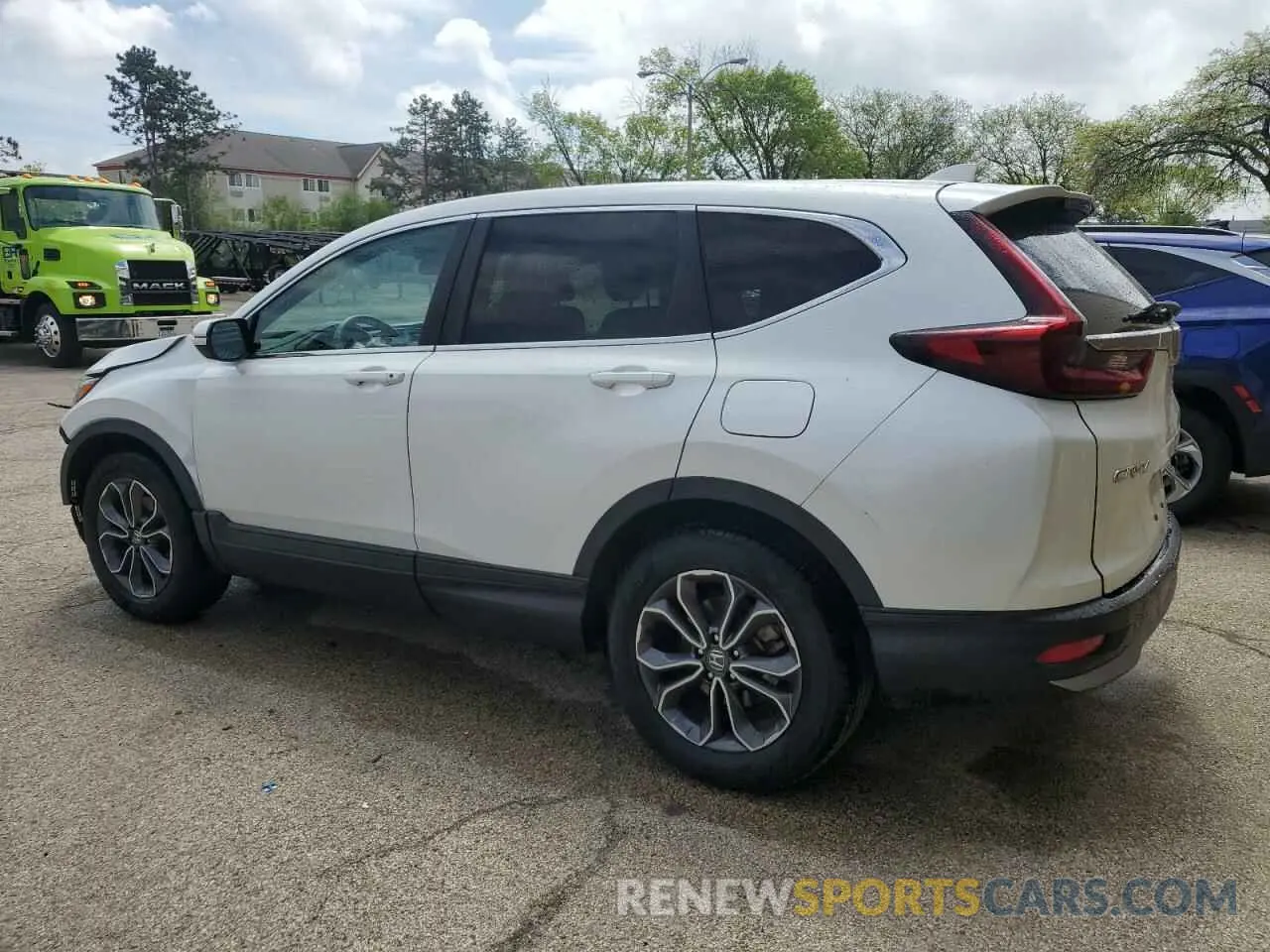 2 Photograph of a damaged car 2HKRW2H59LH673264 HONDA CRV 2020